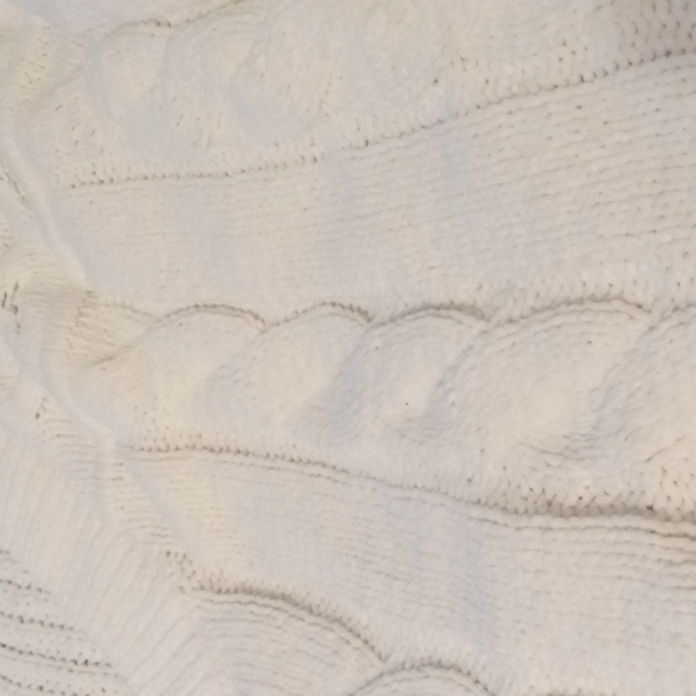 Sweater - Picture 3 of 6